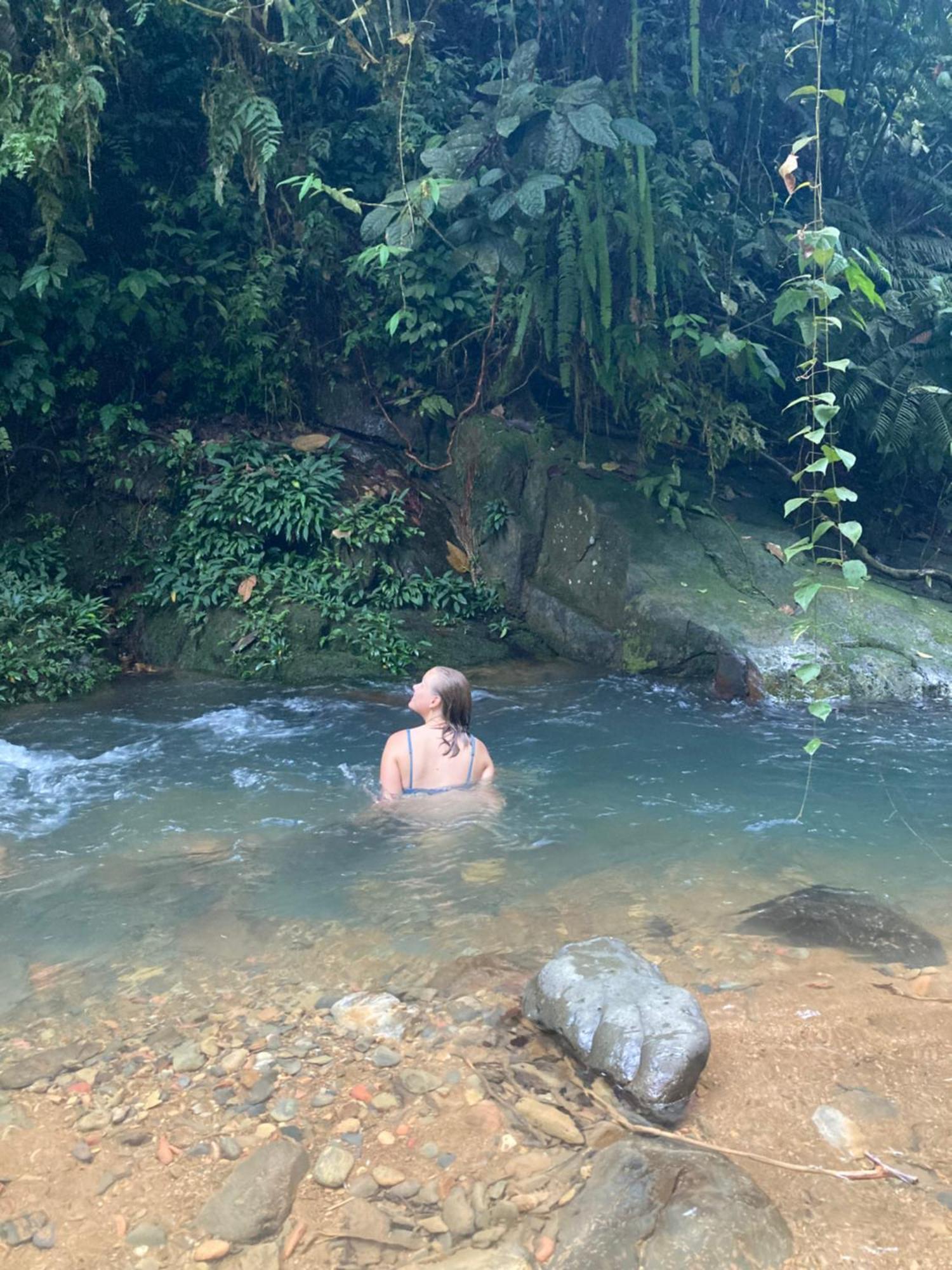 R5 Keramba Inn Bukit Lawang Eksteriør billede