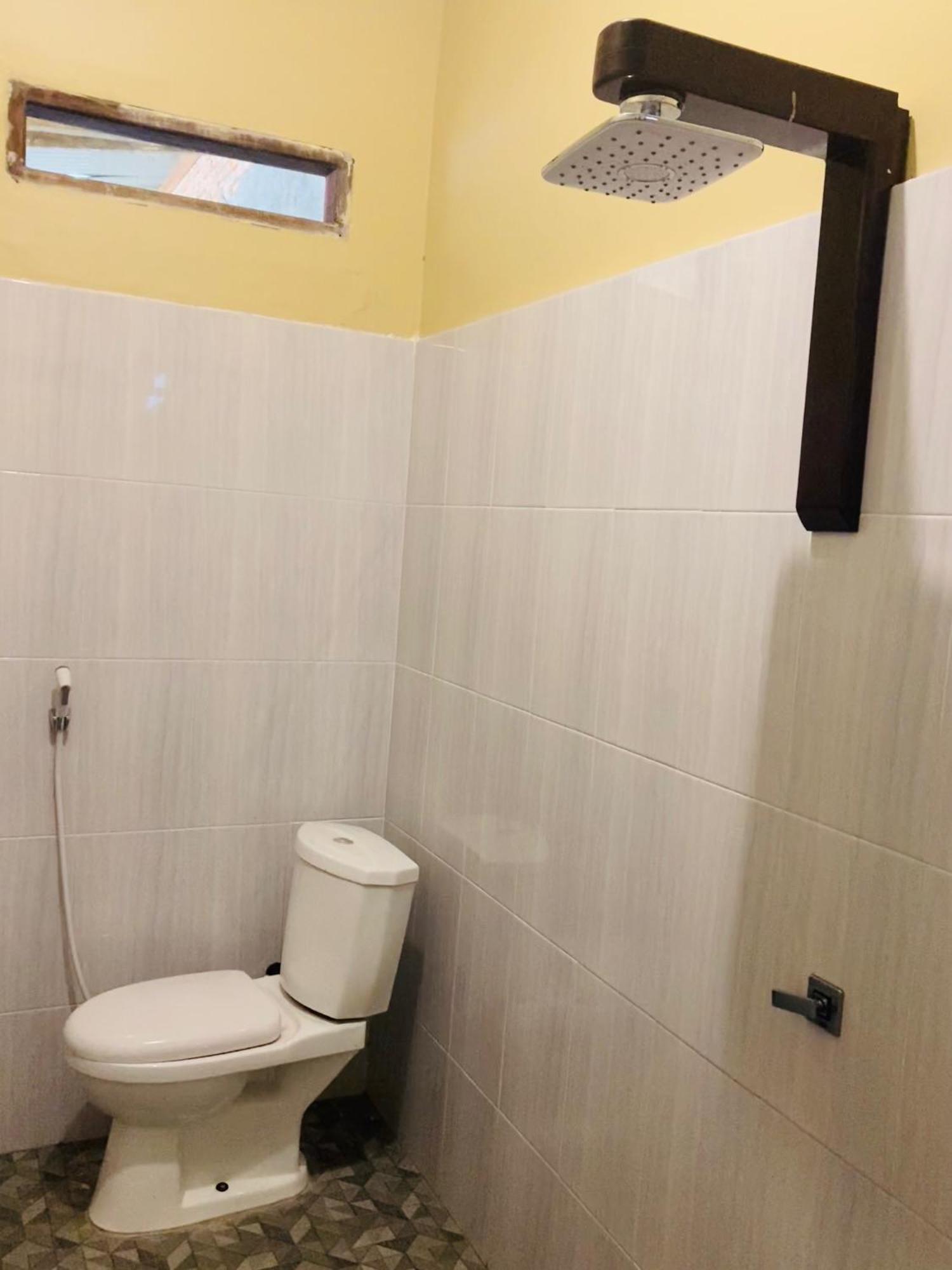 R5 Keramba Inn Bukit Lawang Eksteriør billede